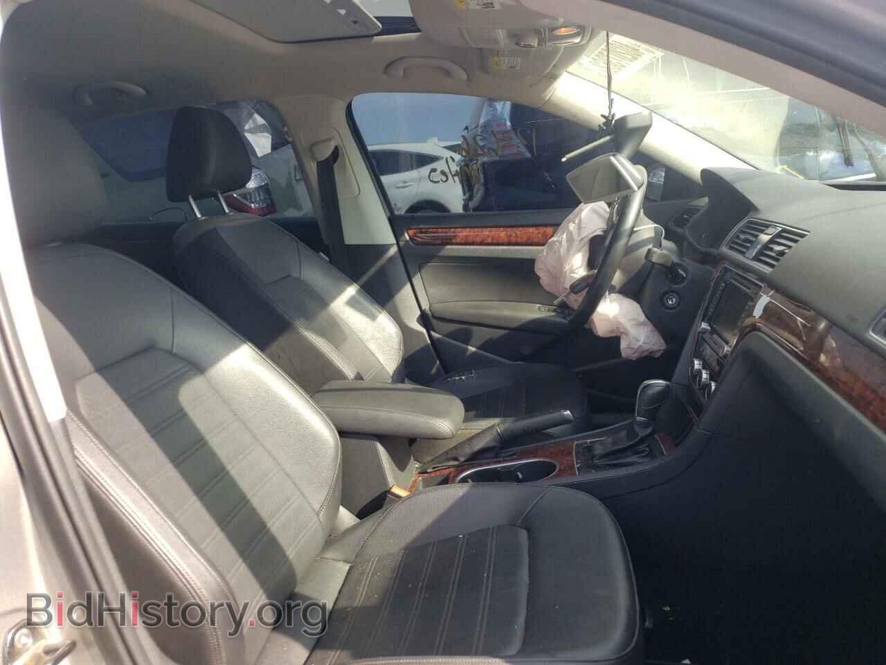 2013 VOLKSWAGEN PASSAT - VIN: 1VWCH7A32DC014068 - Фото 5
