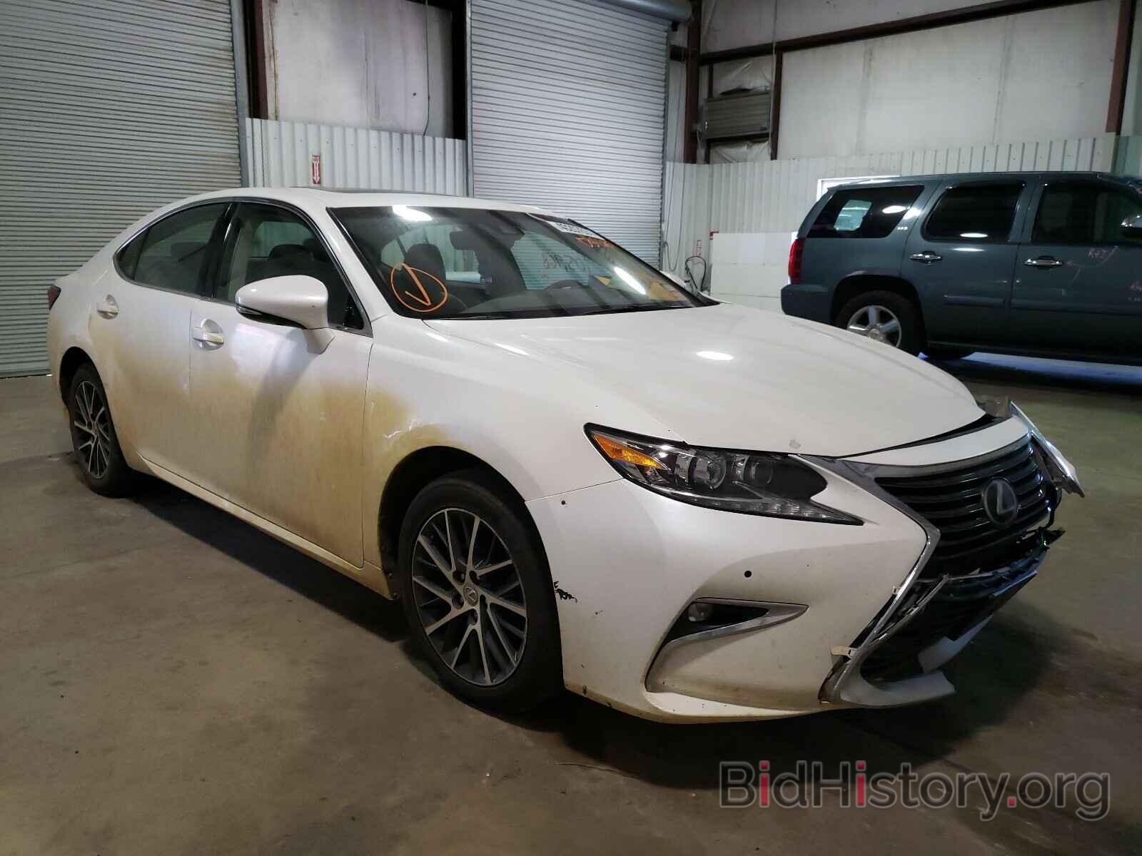 Photo 58ABK1GG6GU034687 - LEXUS ES350 2016