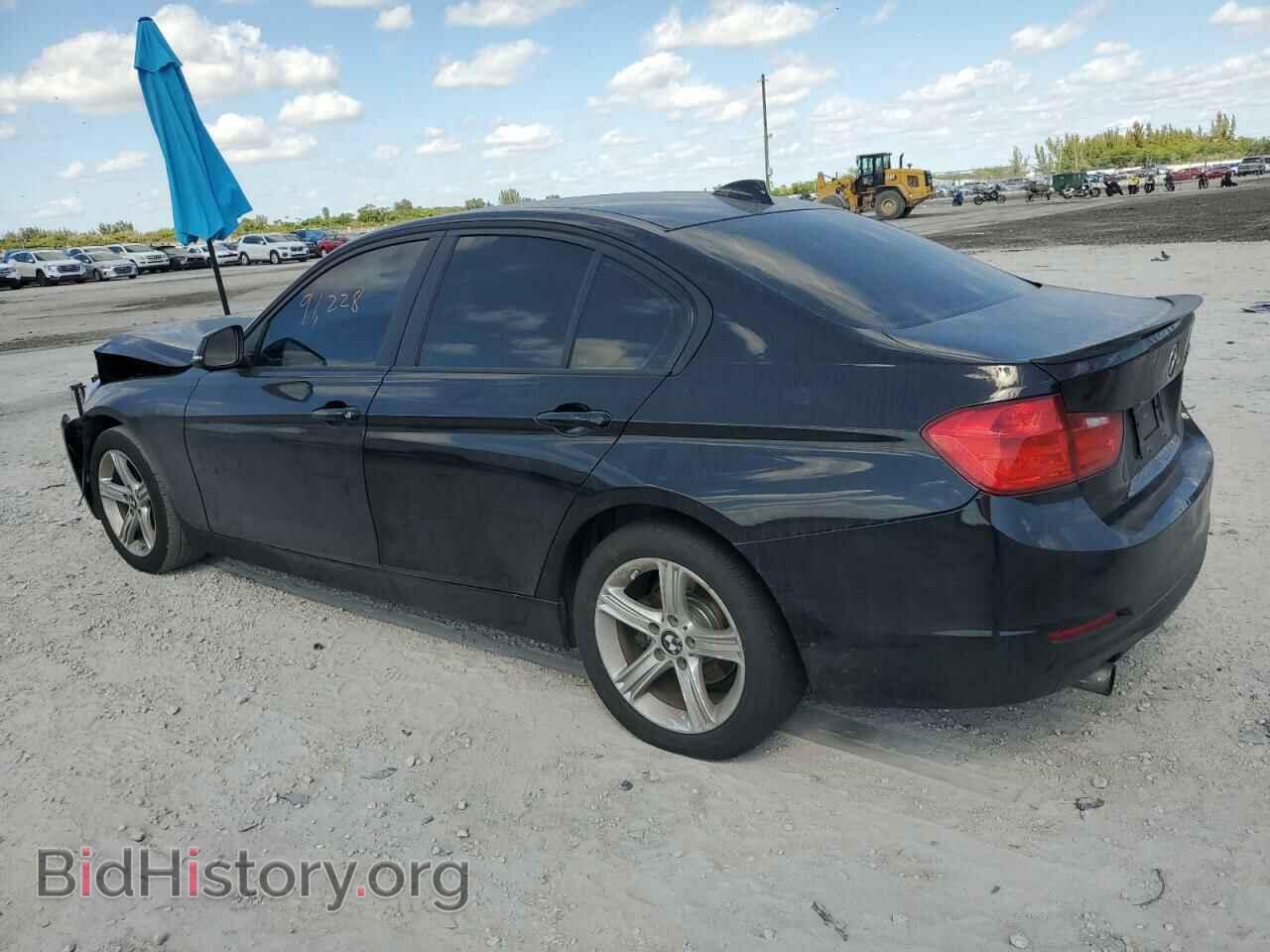 2015 BMW 3 SERIES - VIN: WBA3B1C52F5A06060 - Фото 2