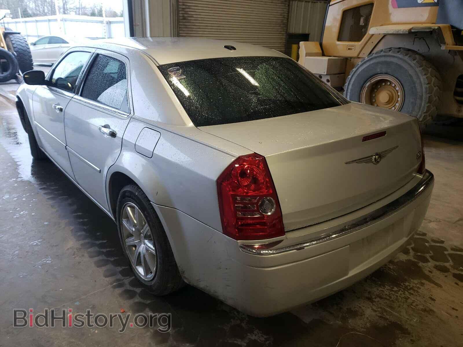 2009 CHRYSLER 300 - VIN: 2C3LA33VX9H541797 - Фото 3