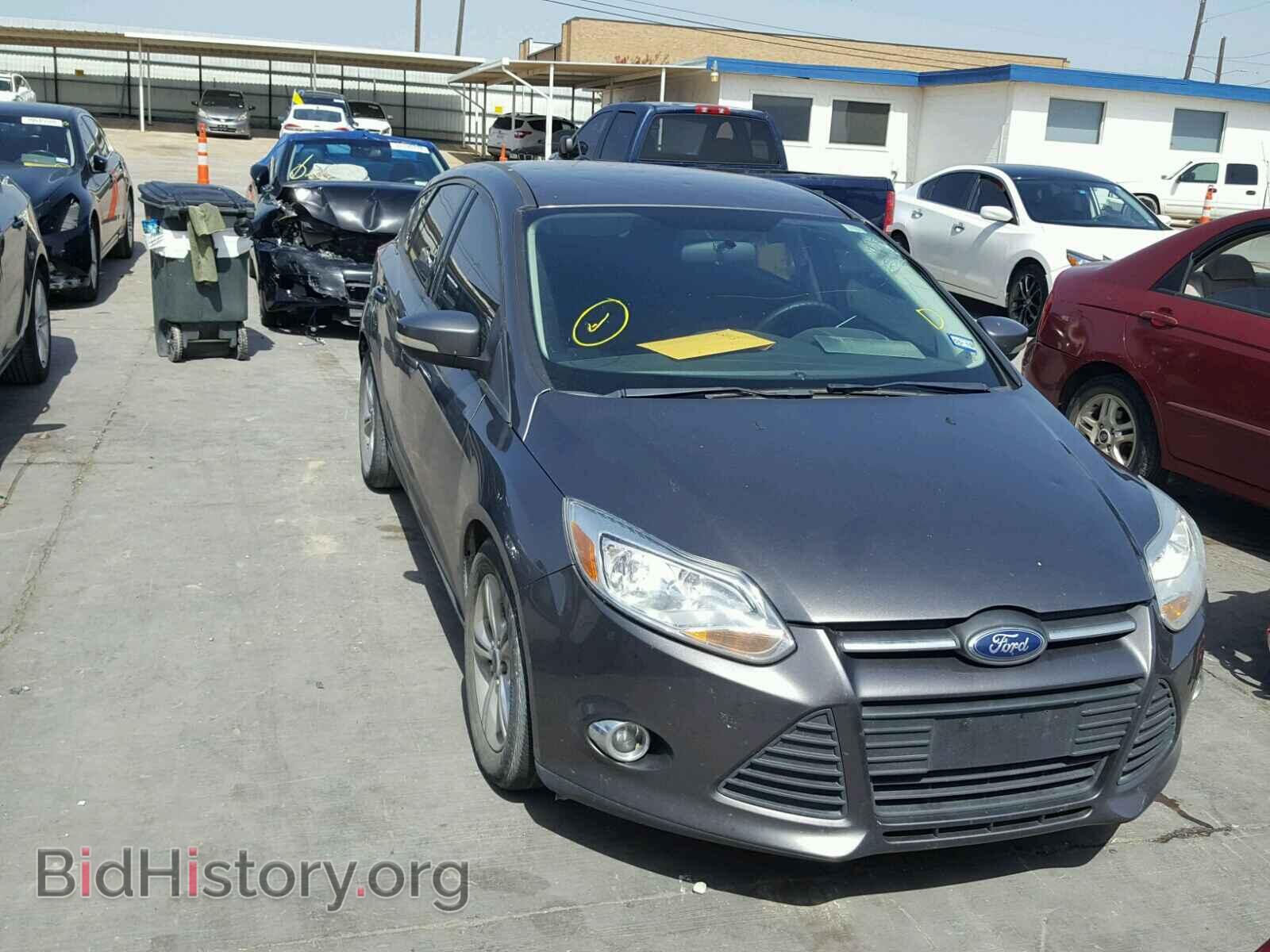 Photo 1FADP3K2XEL323643 - FORD FOCUS 2014