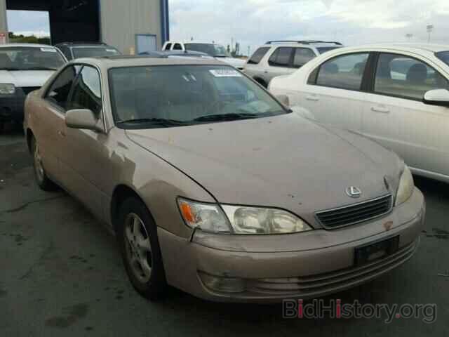 Photo JT8BF22G1V0008045 - LEXUS ES300 1997