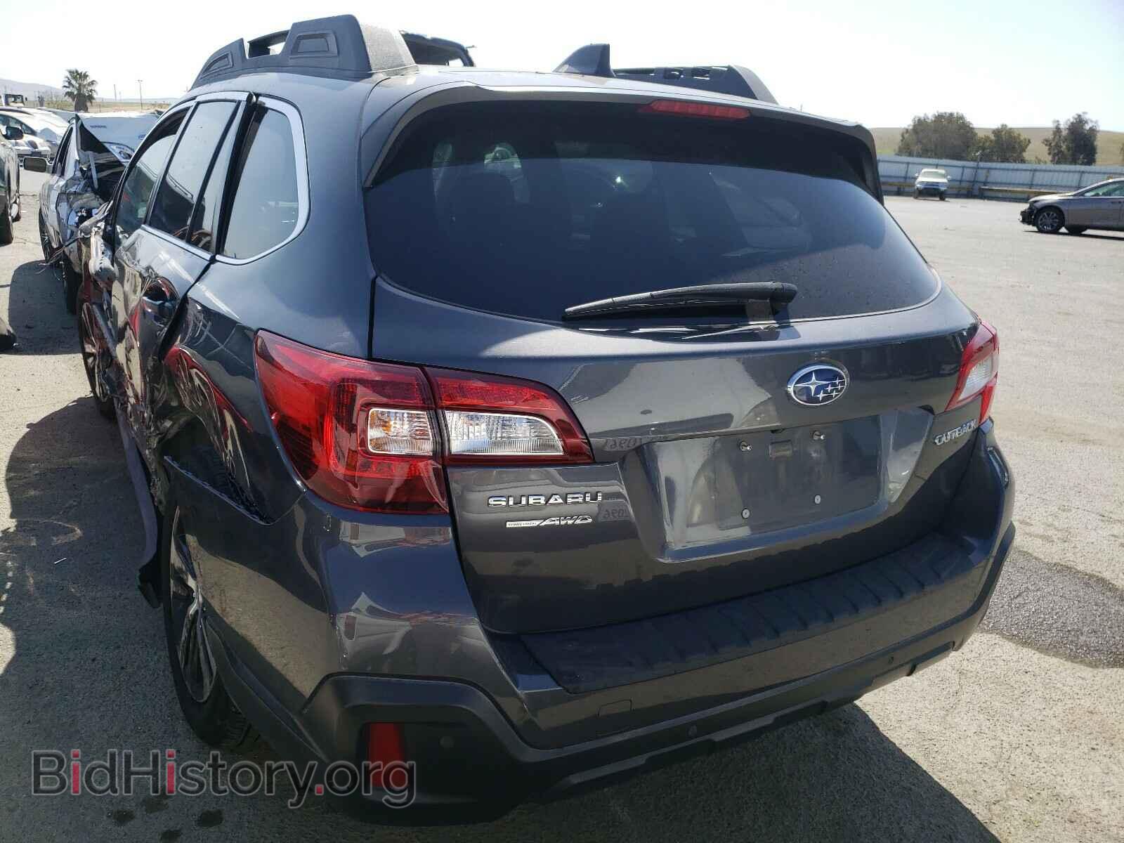 2018 SUBARU OUTBACK - VIN: 4S4BSANC0J3308177 - Фото 3
