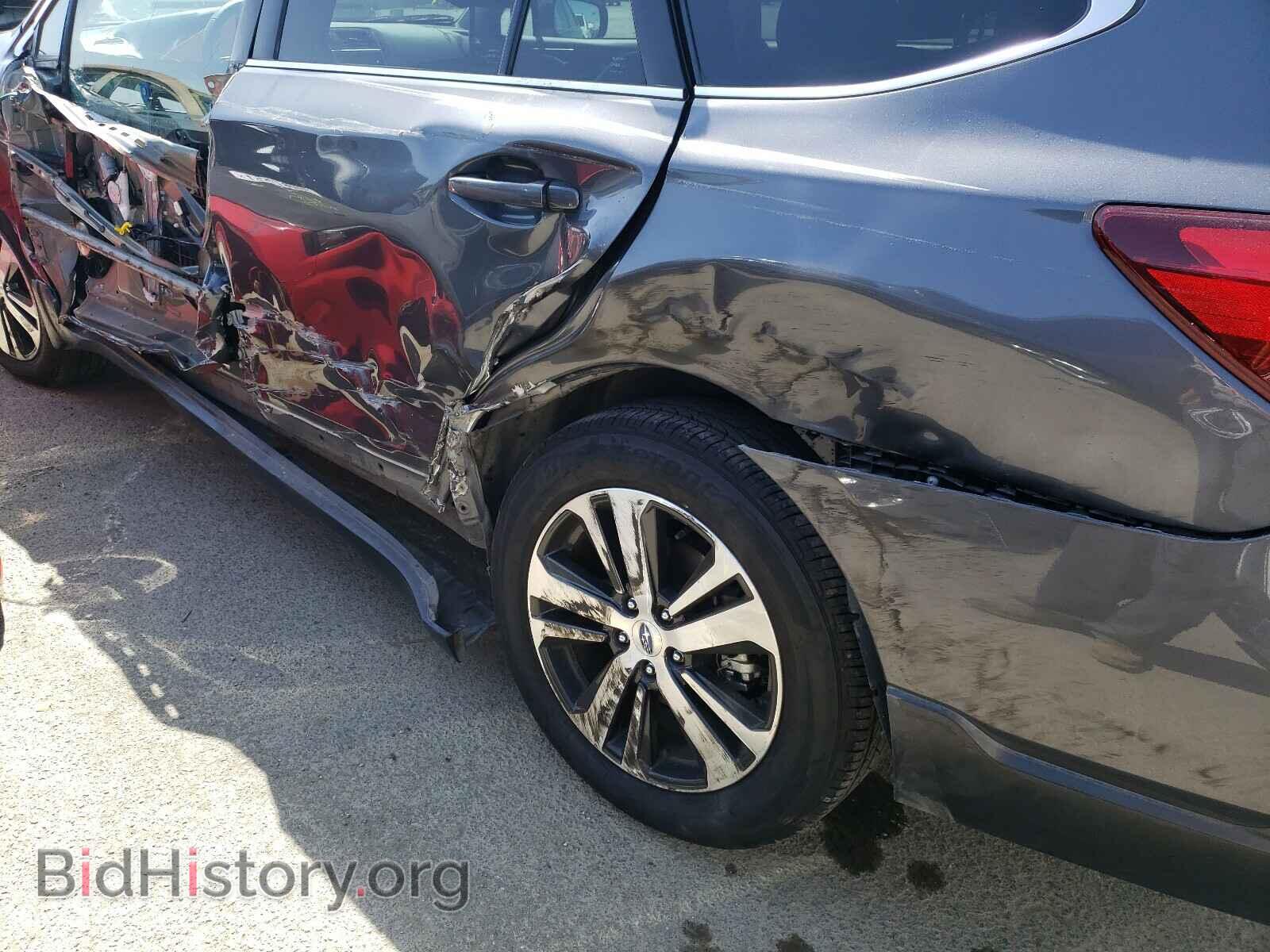 2018 SUBARU OUTBACK - VIN: 4S4BSANC0J3308177 - Фото 9