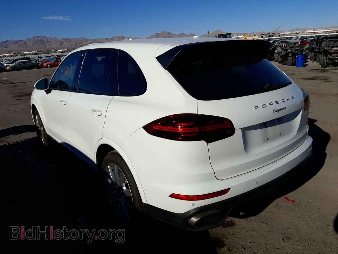 2017 PORSCHE CAYENNE - VIN: WP1AA2A25HKA88121 - Фото 3