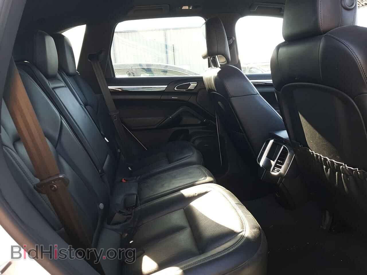 2017 PORSCHE CAYENNE - VIN: WP1AA2A25HKA88121 - Фото 6
