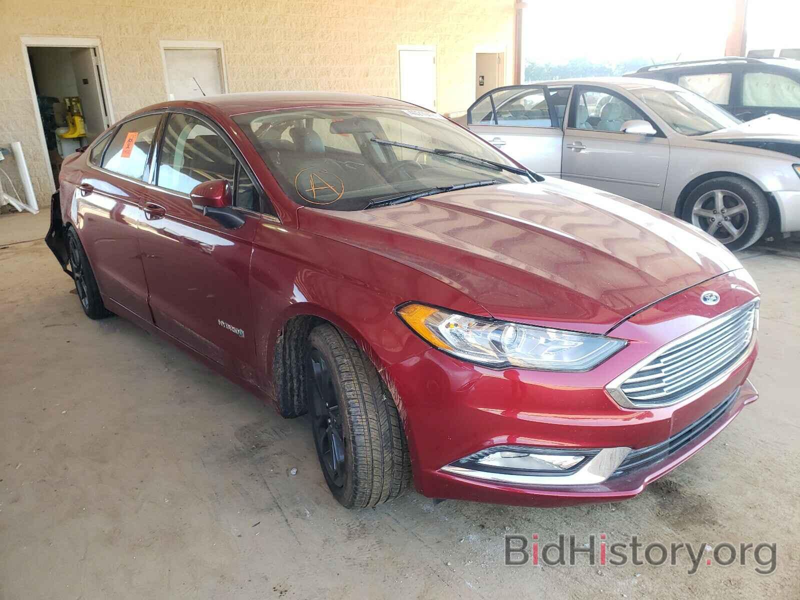 Photo 3FA6P0LU2JR286543 - FORD FUSION 2018