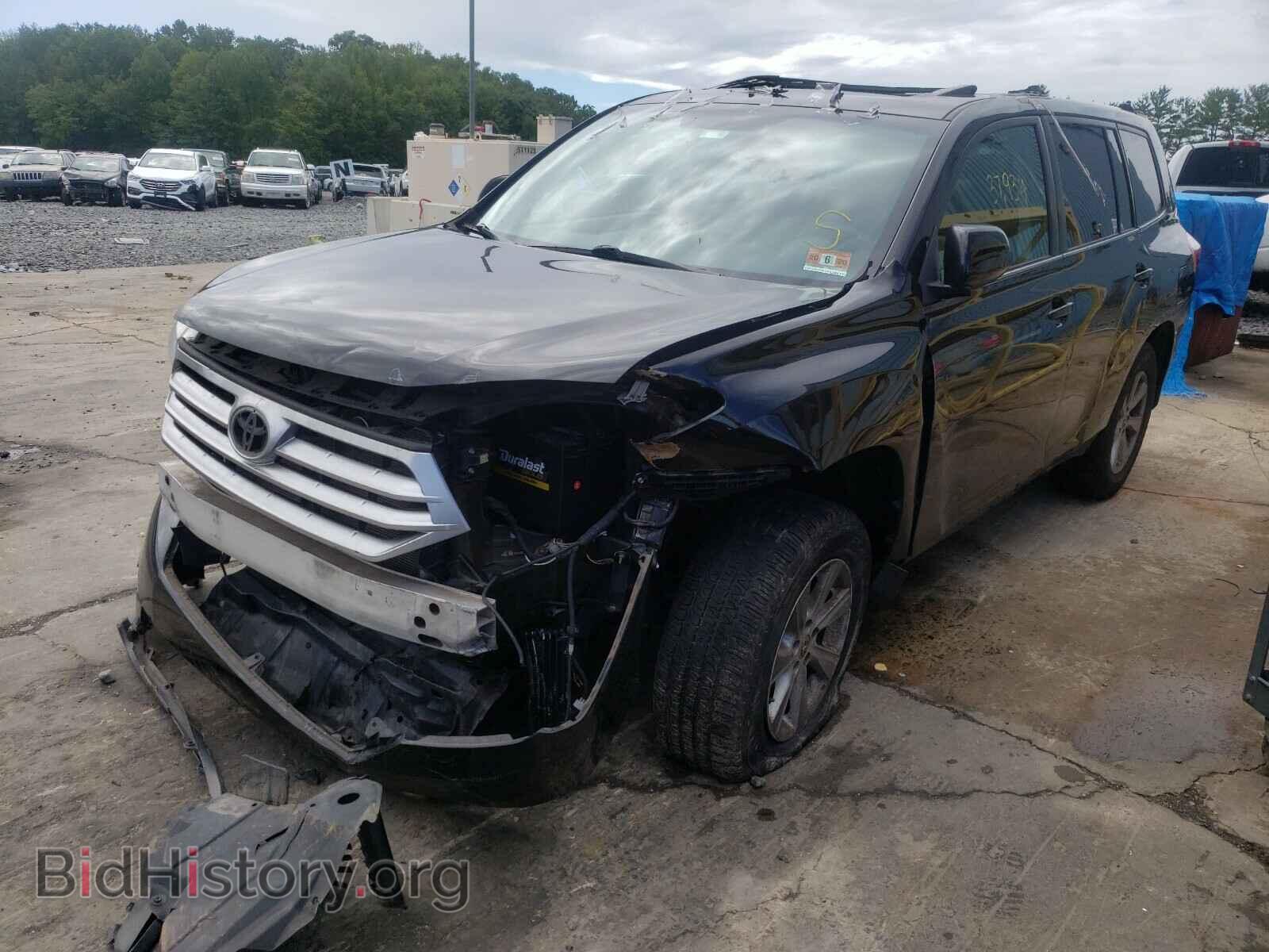 2013 TOYOTA HIGHLANDER - VIN: 5TDBK3EH7DS239003 - Фото 2