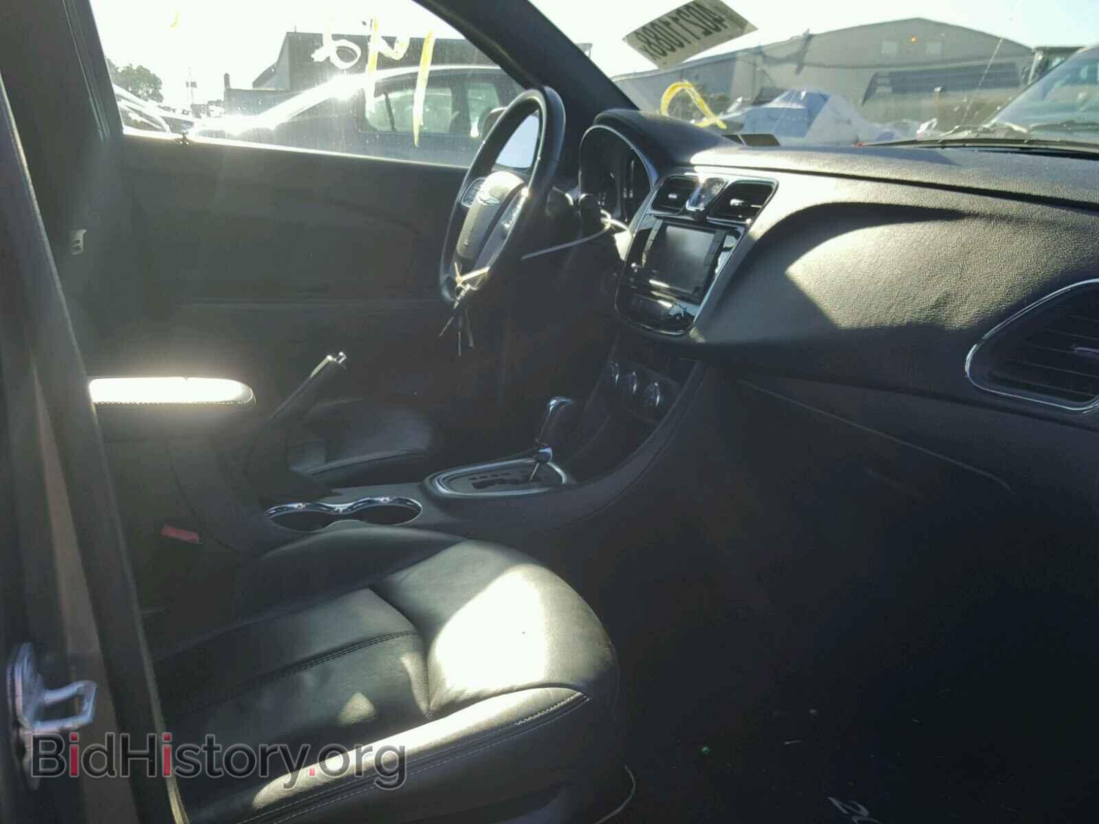 2011 CHRYSLER 200 - VIN: 1C3BC2FGXBN610076 - Фото 5