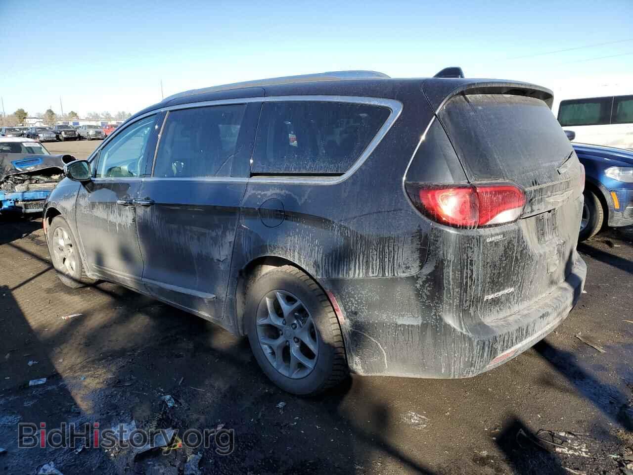 2017 CHRYSLER PACIFICA - VIN: 2C4RC1GG7HR757910 - Photo 2