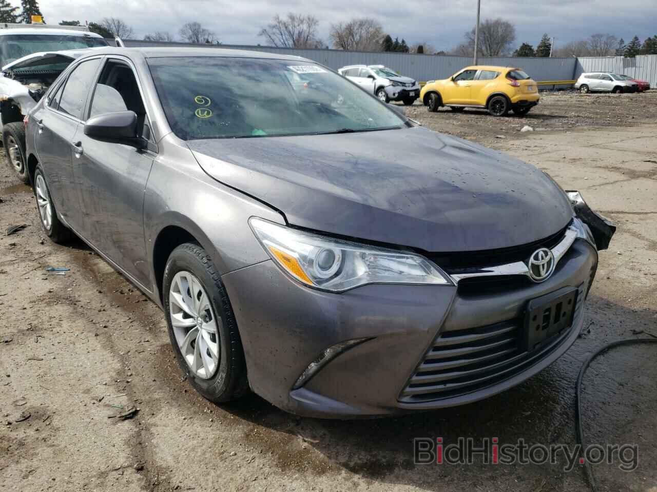 Photo 4T4BF1FK0FR504573 - TOYOTA CAMRY 2015