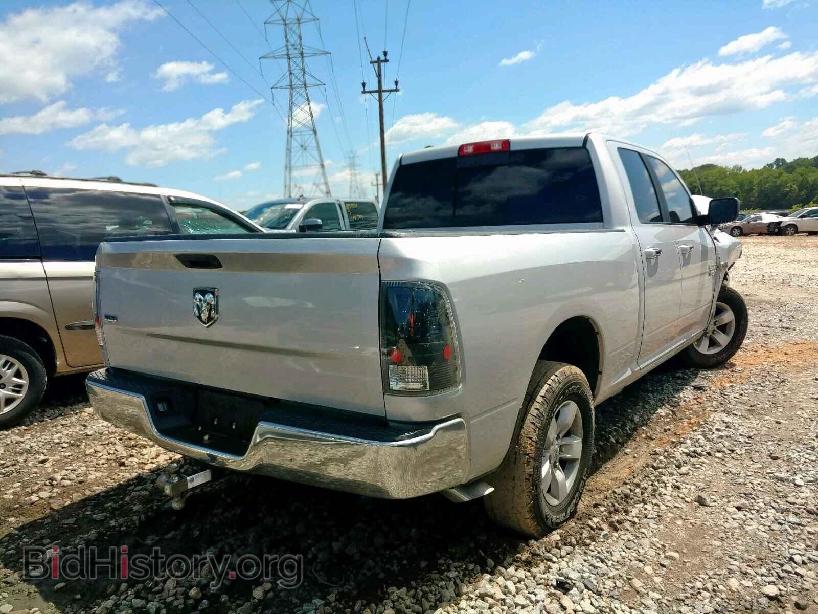 2017 RAM 1500 SLT - VIN: 1C6RR6GT8HS576846 - Фото 4