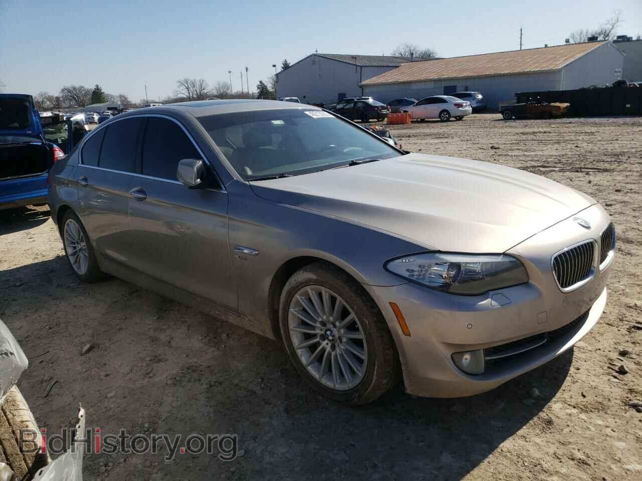 2011 BMW 5 SERIES - VIN: WBAFU7C58BC779922 - Фото 4