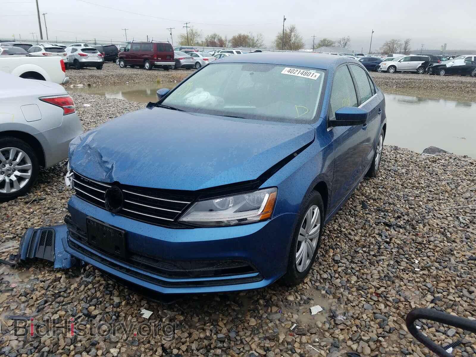 2017 VOLKSWAGEN JETTA - VIN: 3VW2B7AJ1HM373718 - Фото 2