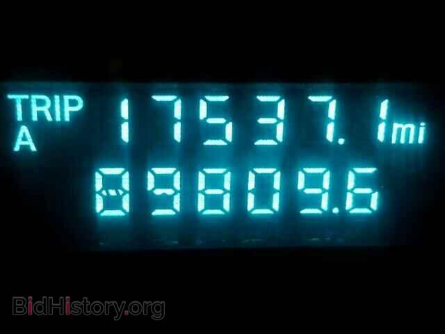 2008 MAZDA TRIBUTE - VIN: 4F2CZ96108KM31249 - Фото 8