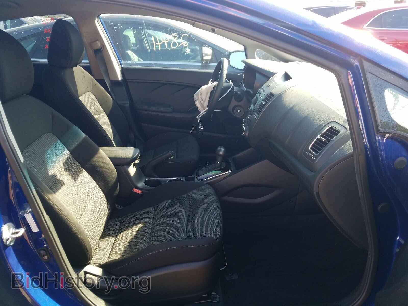 2017 KIA FORTE - VIN: 3KPFK4A70HE038628 - Фото 5