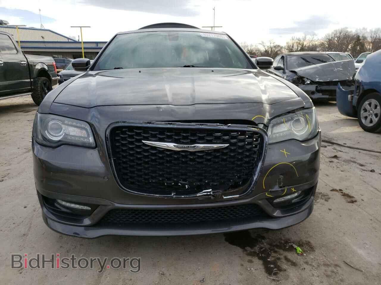 2019 CHRYSLER 300 - VIN: 2C3CCABG8KH508322 - Фото 5