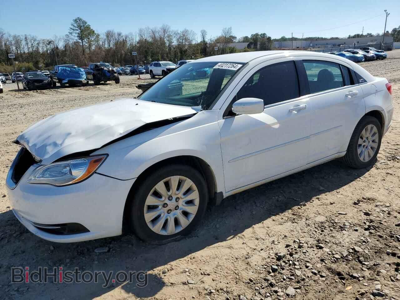 Фотография 1C3CCBABXCN273216 - CHRYSLER 200 2012