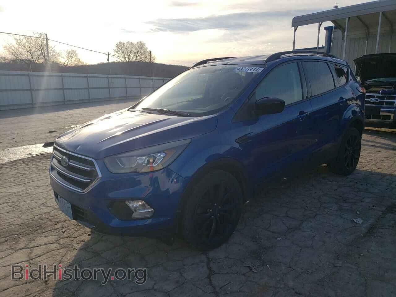 Фотография 1FMCU0GD1HUB95875 - FORD ESCAPE 2017