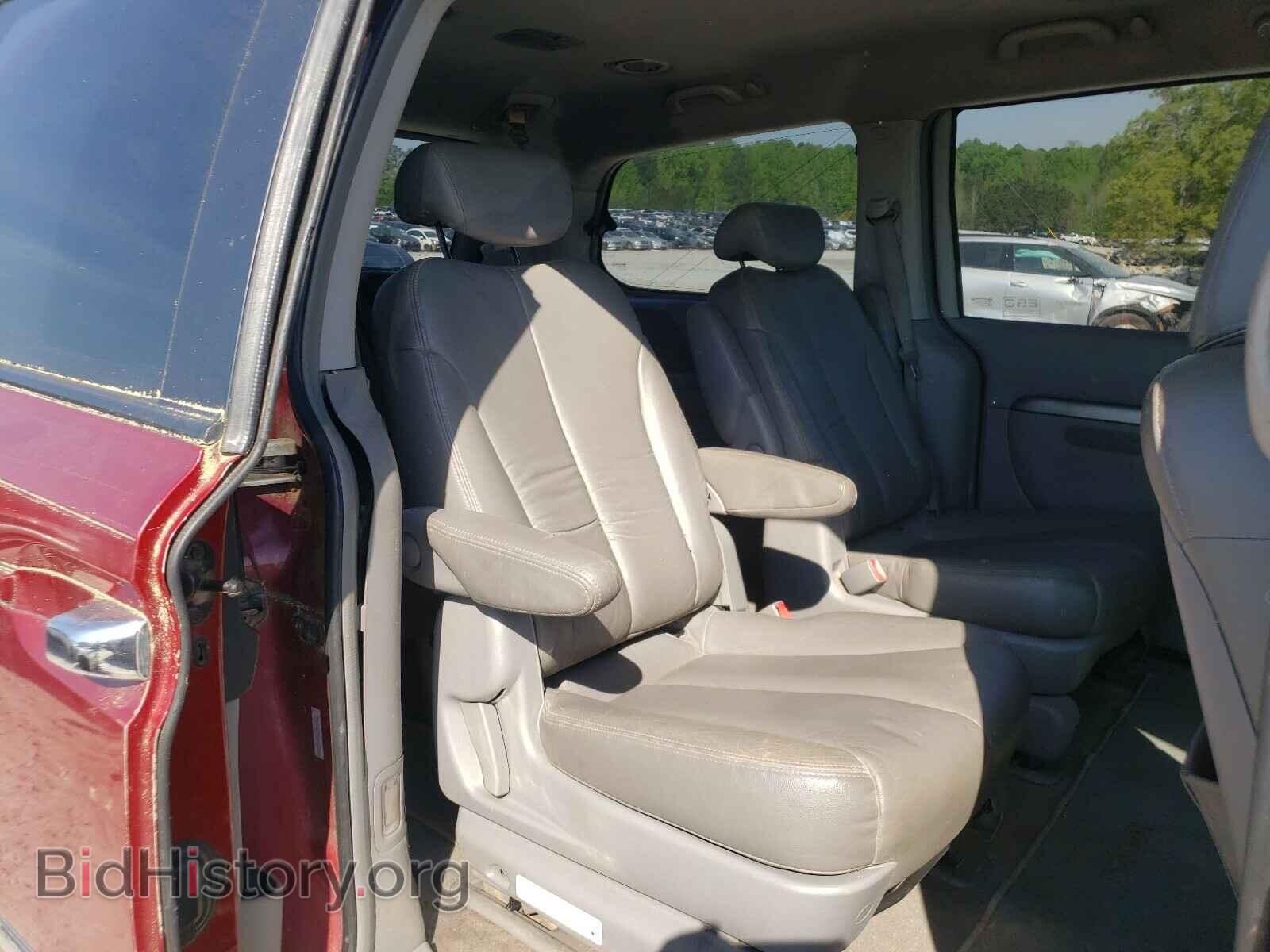 2007 HYUNDAI ENTOURAGE - VIN: KNDMC233576023887 - Фото 6