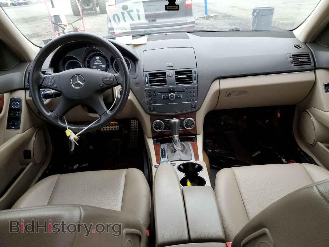 2011 MERCEDES-BENZ C-CLASS - VIN: WDDGF8BB0BA500043 - Фото 8