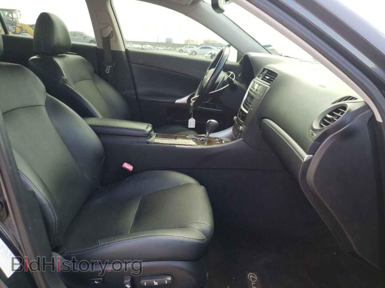 2011 LEXUS IS - VIN: JTHBF5C26B5155755 - Фото 5