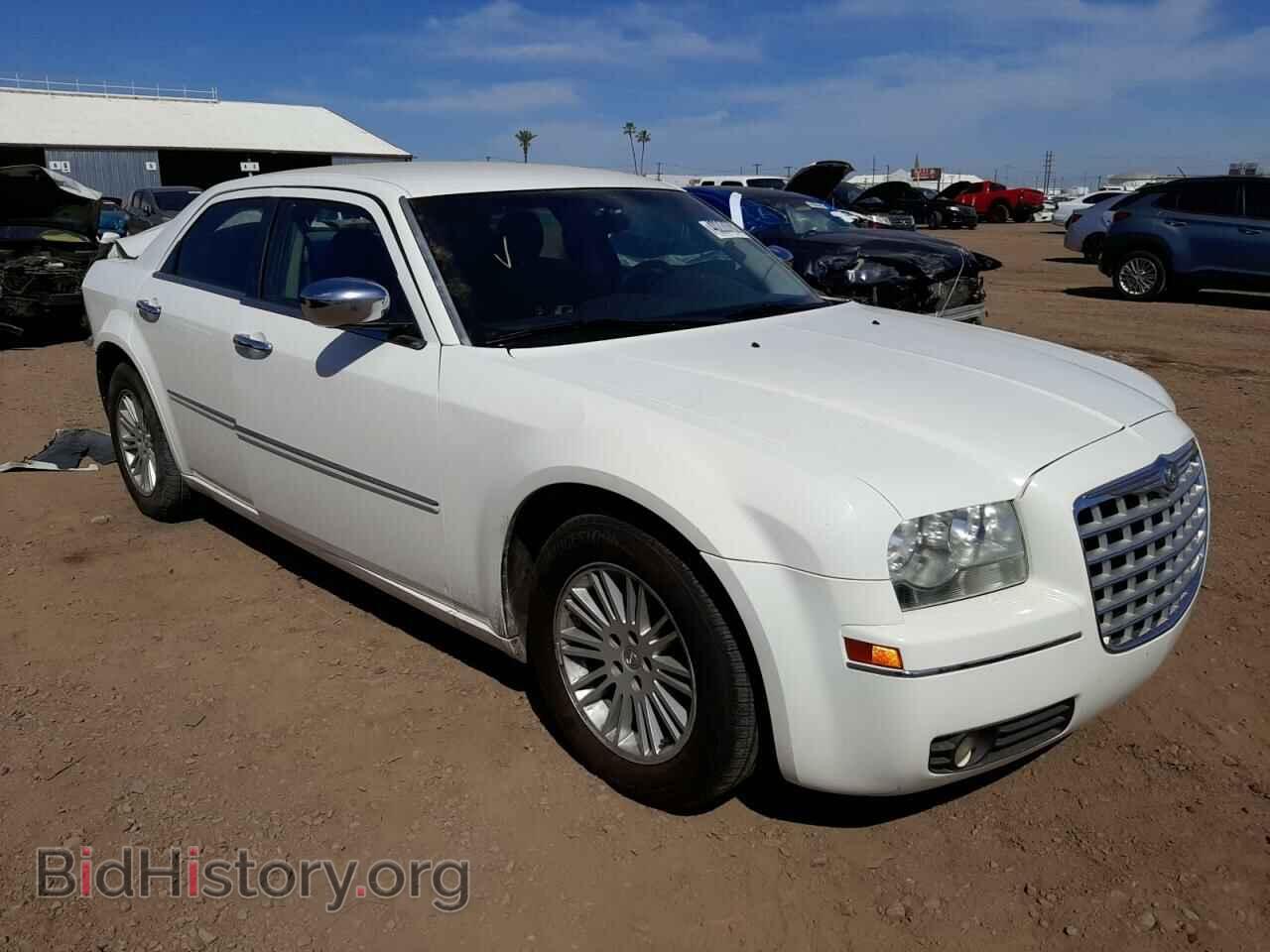 Photo 2C3CA4CD0AH199035 - CHRYSLER 300 2010