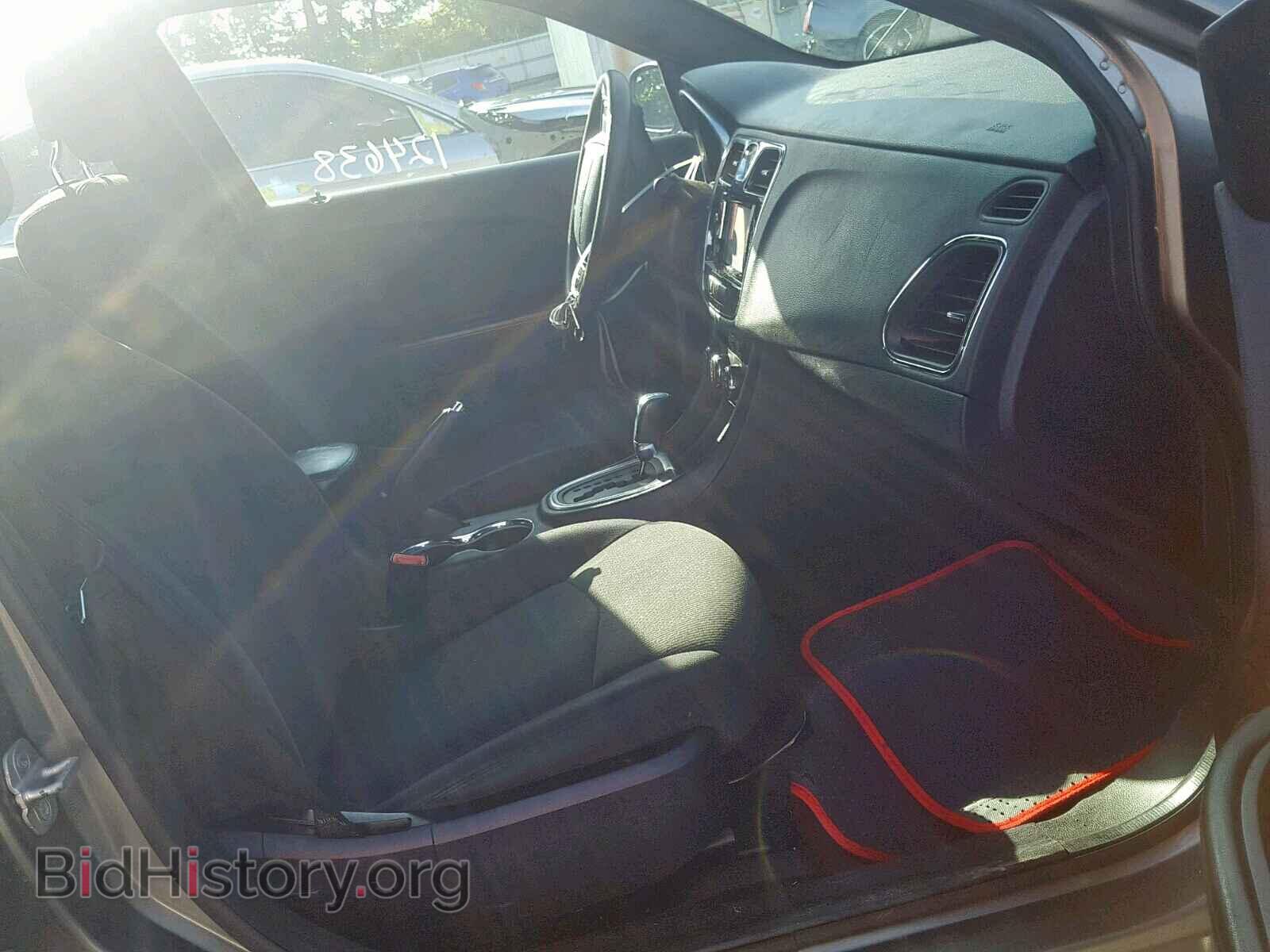 2012 CHRYSLER 200 - VIN: 1C3CCBAB5CN273107 - Фото 5