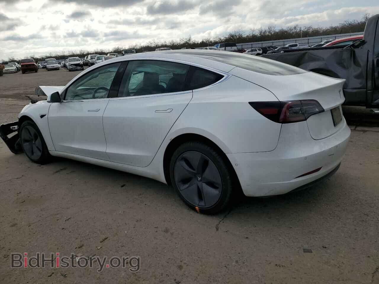 2019 TESLA MODEL 3 - VIN: 5YJ3E1EB2KF511938 - Photo 2