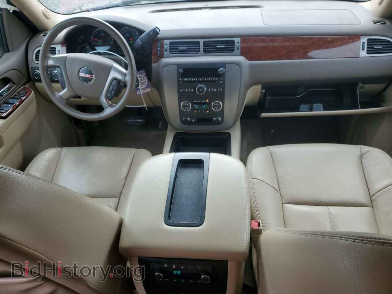 2011 GMC YUKON - VIN: 1GKS2AE07BR368521 - Photo 8