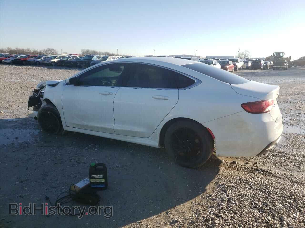 2016 CHRYSLER 200 - VIN: 1C3CCCFB8GN174110 - Фото 2