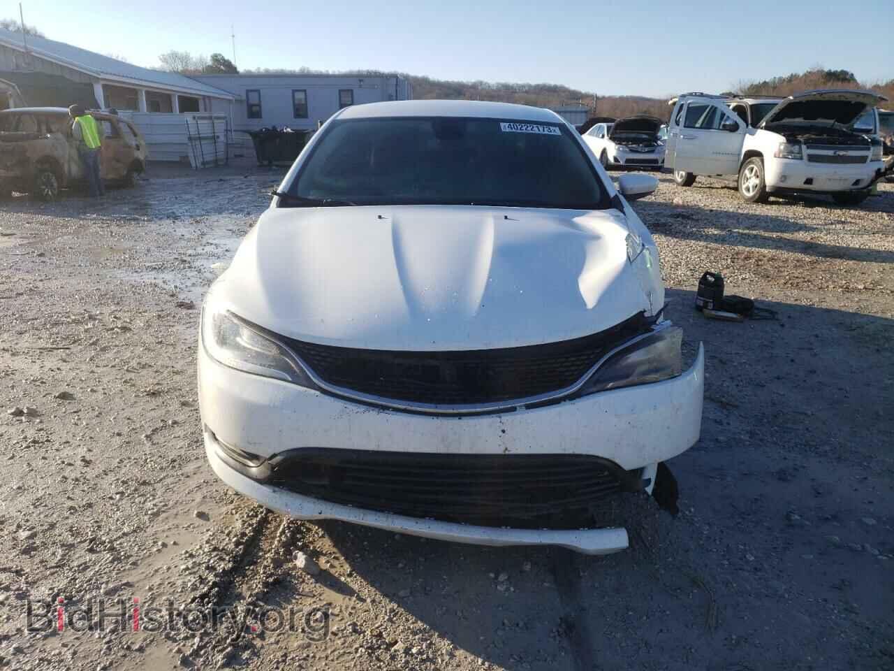 2016 CHRYSLER 200 - VIN: 1C3CCCFB8GN174110 - Фото 5