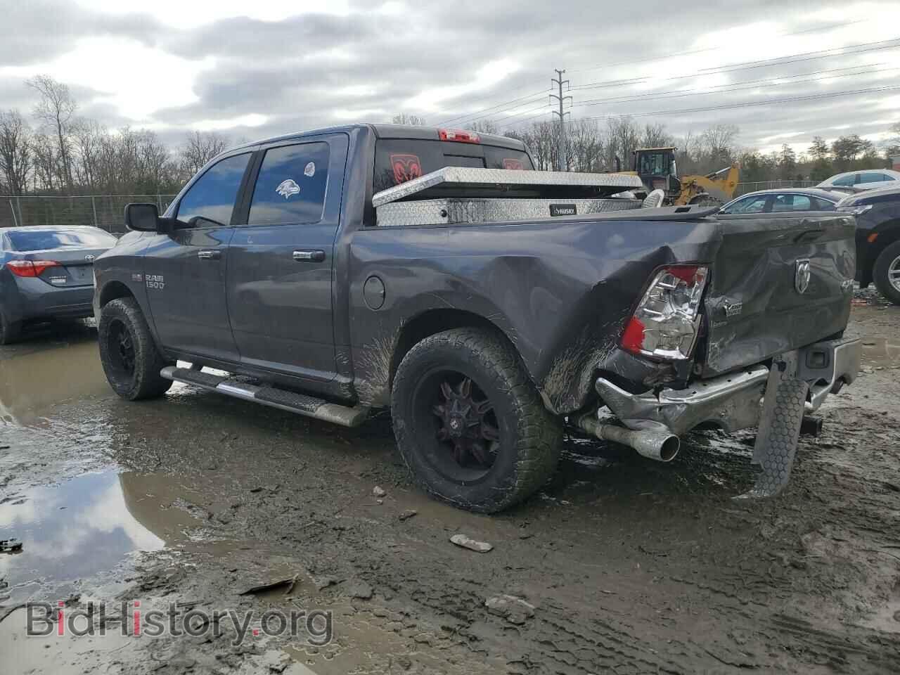2015 RAM 1500 - VIN: 3C6RR7LT5FG596441 - Фото 2