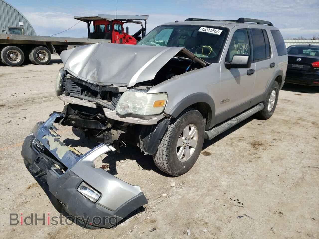 2006 FORD EXPLORER - VIN: 1FMEU73E66UB53053 - Фото 2