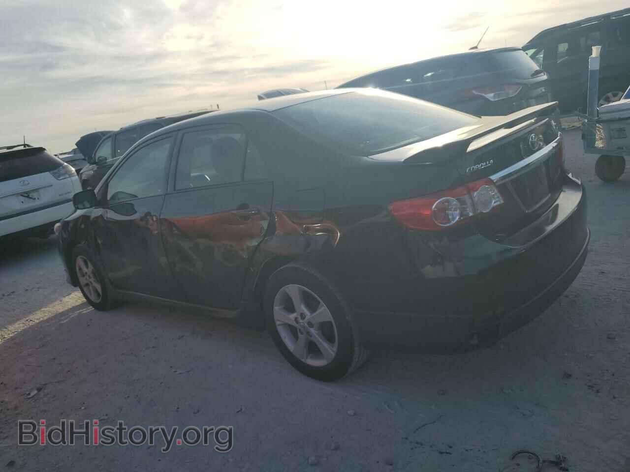 2011 TOYOTA COROLLA - VIN: 2T1BU4EEXBC724392 - Photo 2