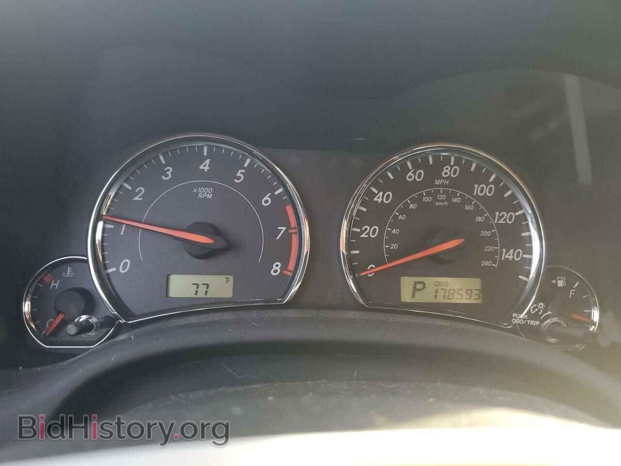 2011 TOYOTA COROLLA - VIN: 2T1BU4EEXBC724392 - Photo 9