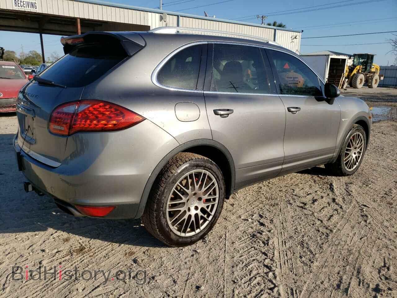 2011 PORSCHE CAYENNE - VIN: WP1AE2A21BLA92950 - Фото 3