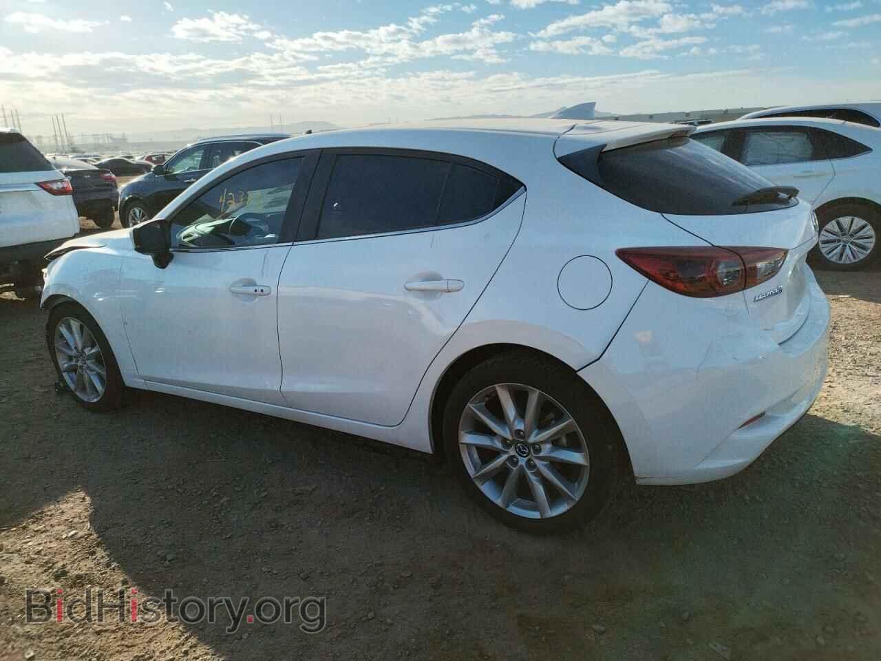 2017 MAZDA 3 - VIN: 3MZBN1M32HM149150 - Фото 2