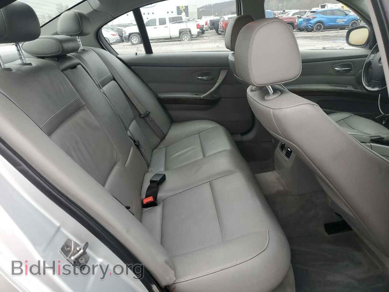 2011 BMW 3 SERIES - VIN: WBAPH7C50BE677527 - Фото 10