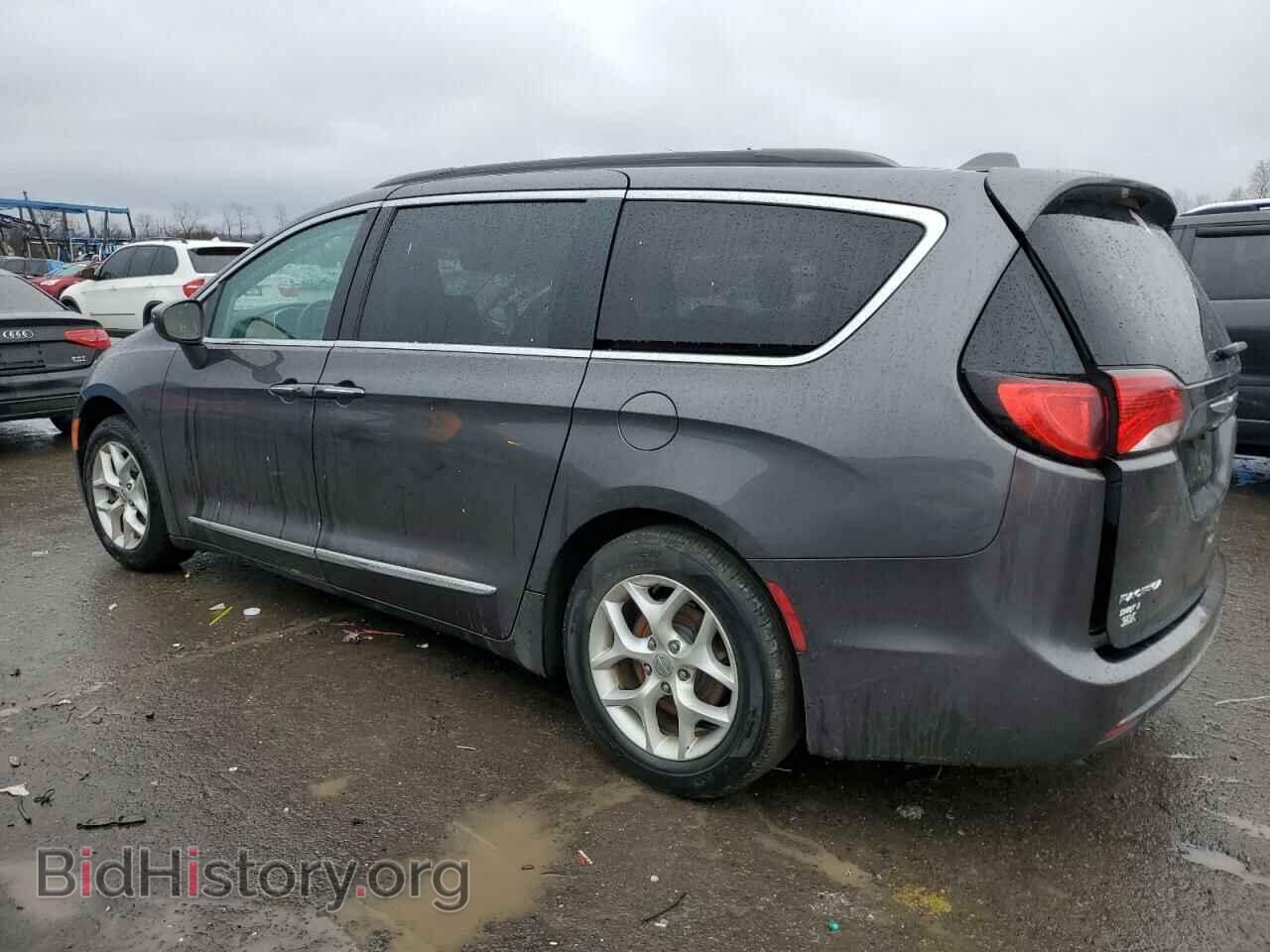 2017 CHRYSLER PACIFICA - VIN: 2C4RC1BG1HR510051 - Photo 2