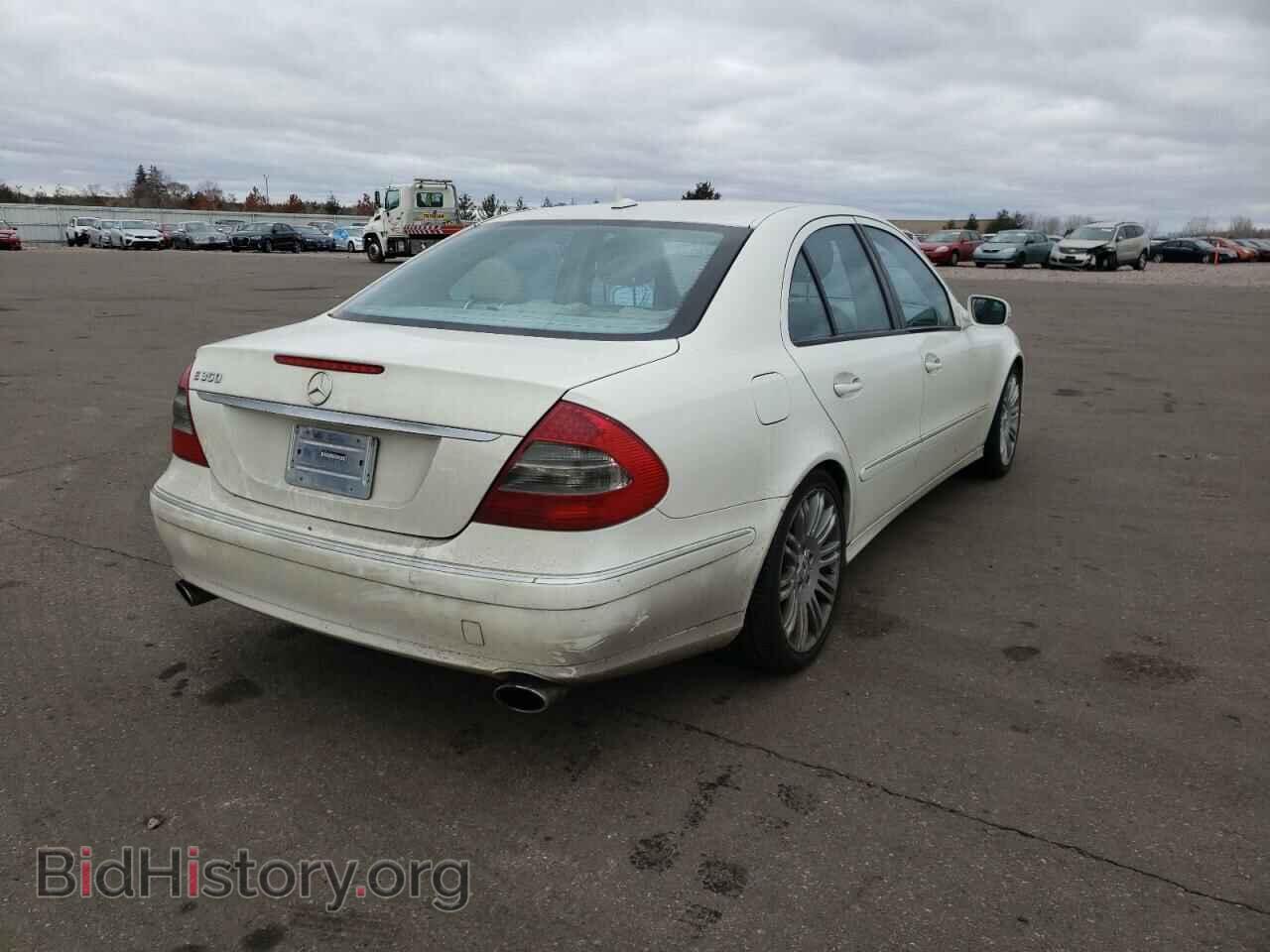 2007 MERCEDES-BENZ E-CLASS - VIN: WDBUF56X07B115437 - Фото 4