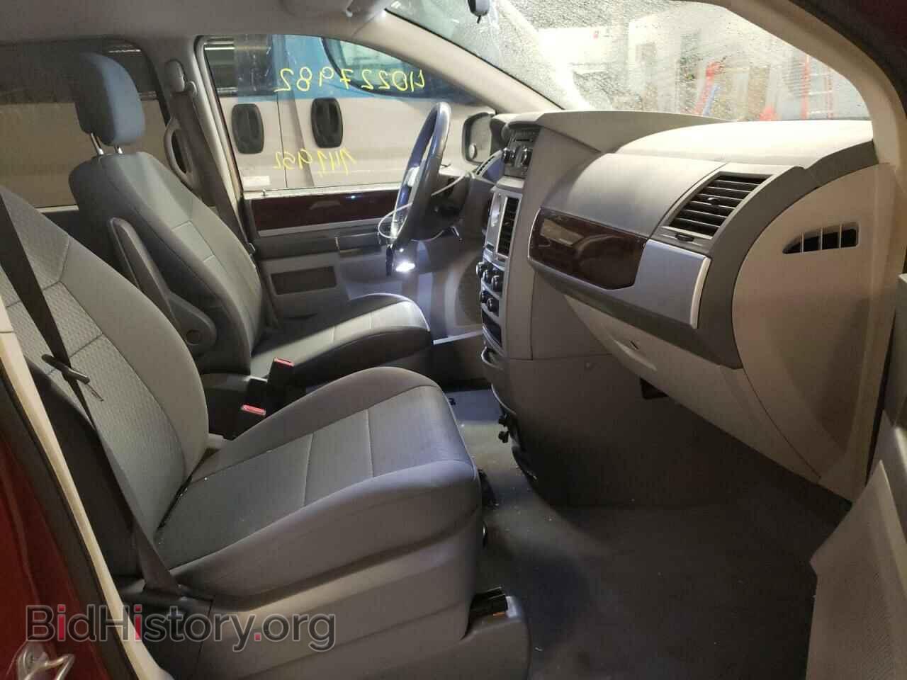 2010 CHRYSLER MINIVAN - VIN: 2A4RR5D13AR479111 - Photo 5