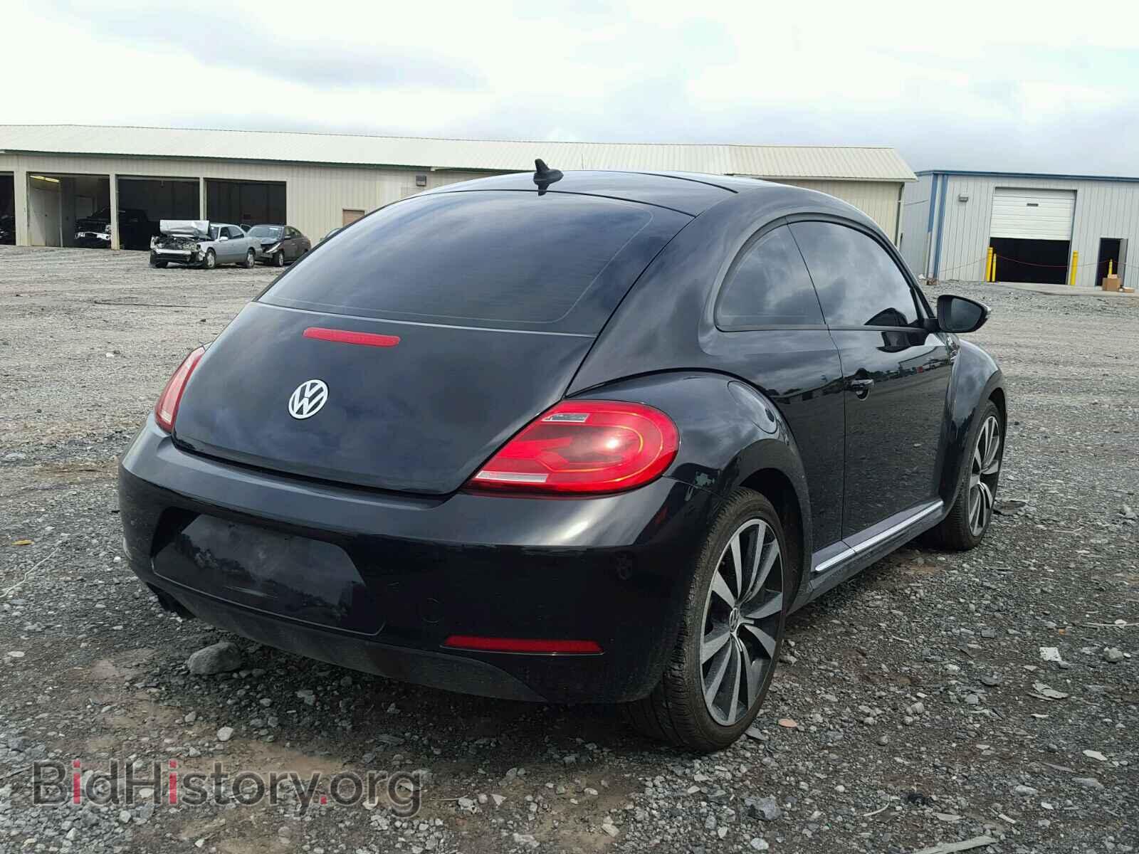 2013 VOLKSWAGEN BEETLE - VIN: 3VWJP7AT2DM679061 - Фото 4