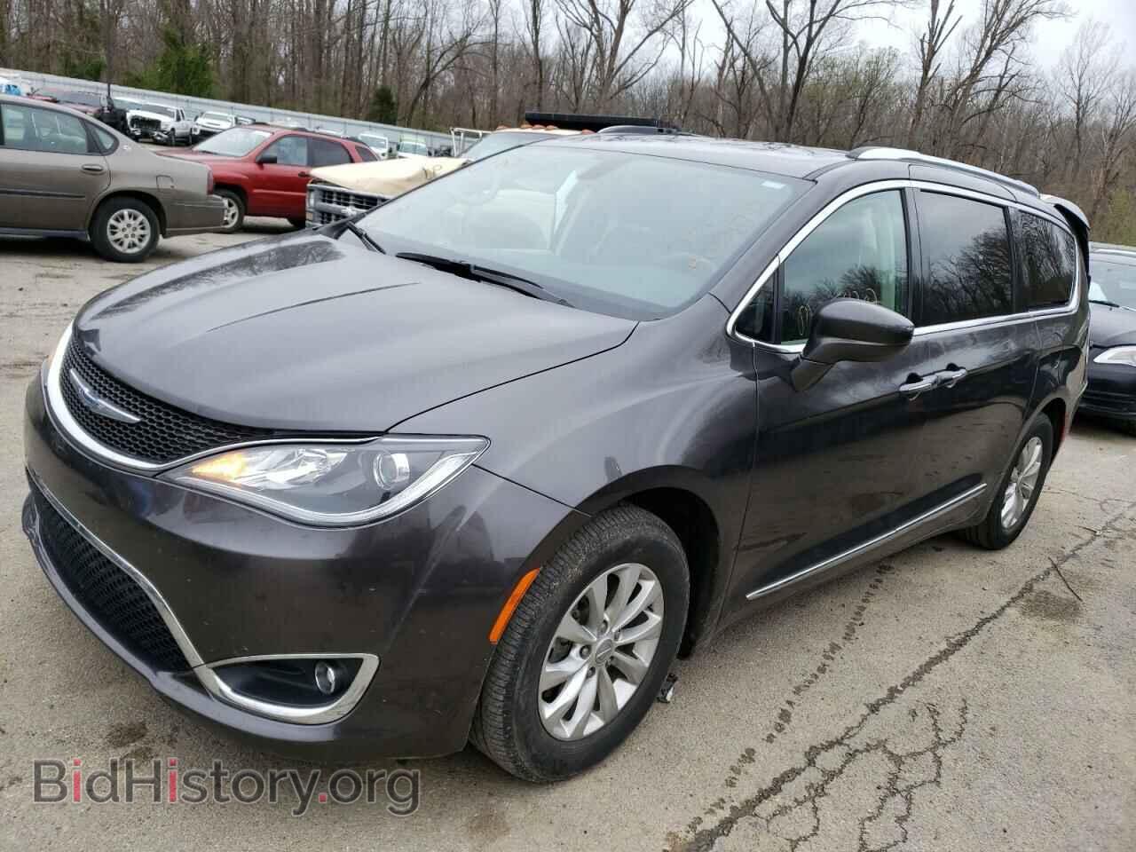 2018 CHRYSLER PACIFICA - VIN: 2C4RC1BG9JR157063 - Фото 2