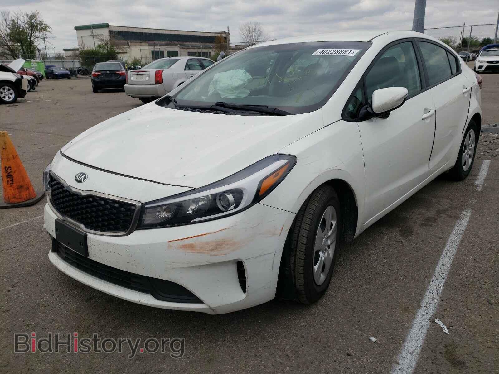 2017 KIA FORTE - VIN: 3KPFK4A73HE036159 - Фото 2