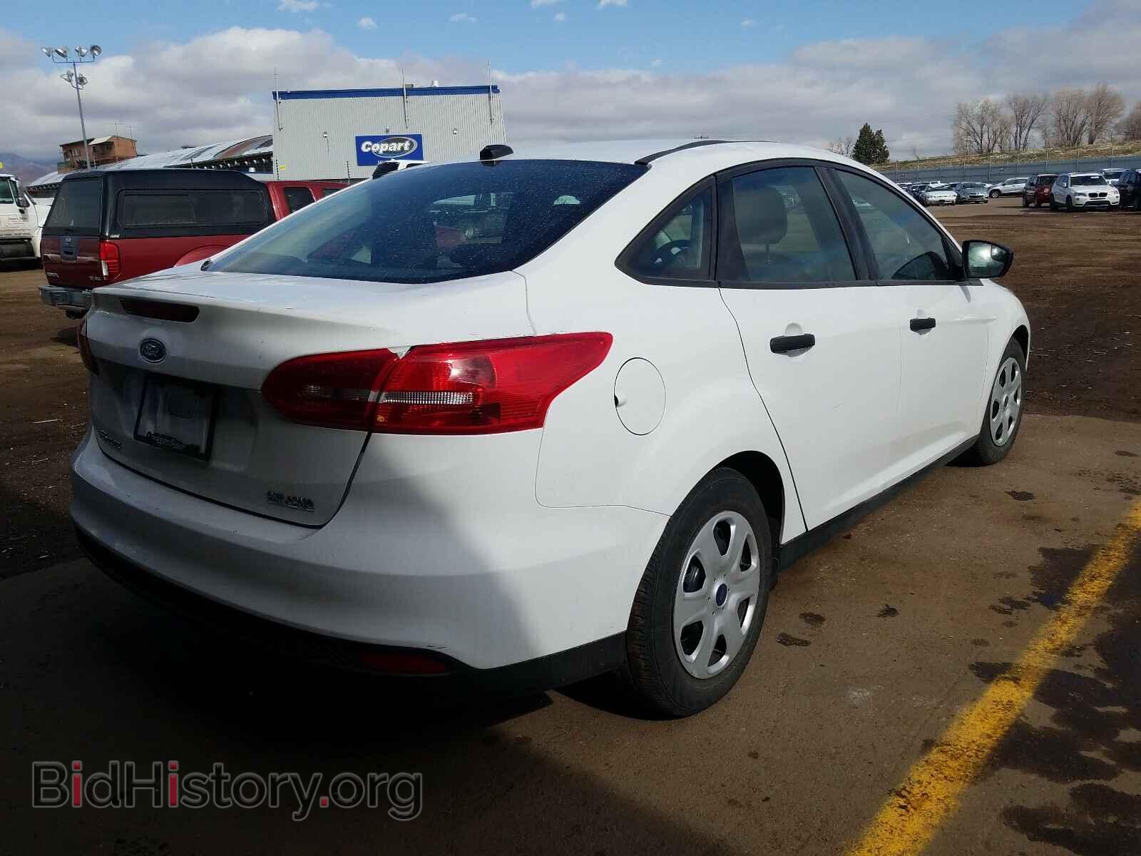 2017 FORD FOCUS - VIN: 1FADP3E26HL245152 - Photo 4