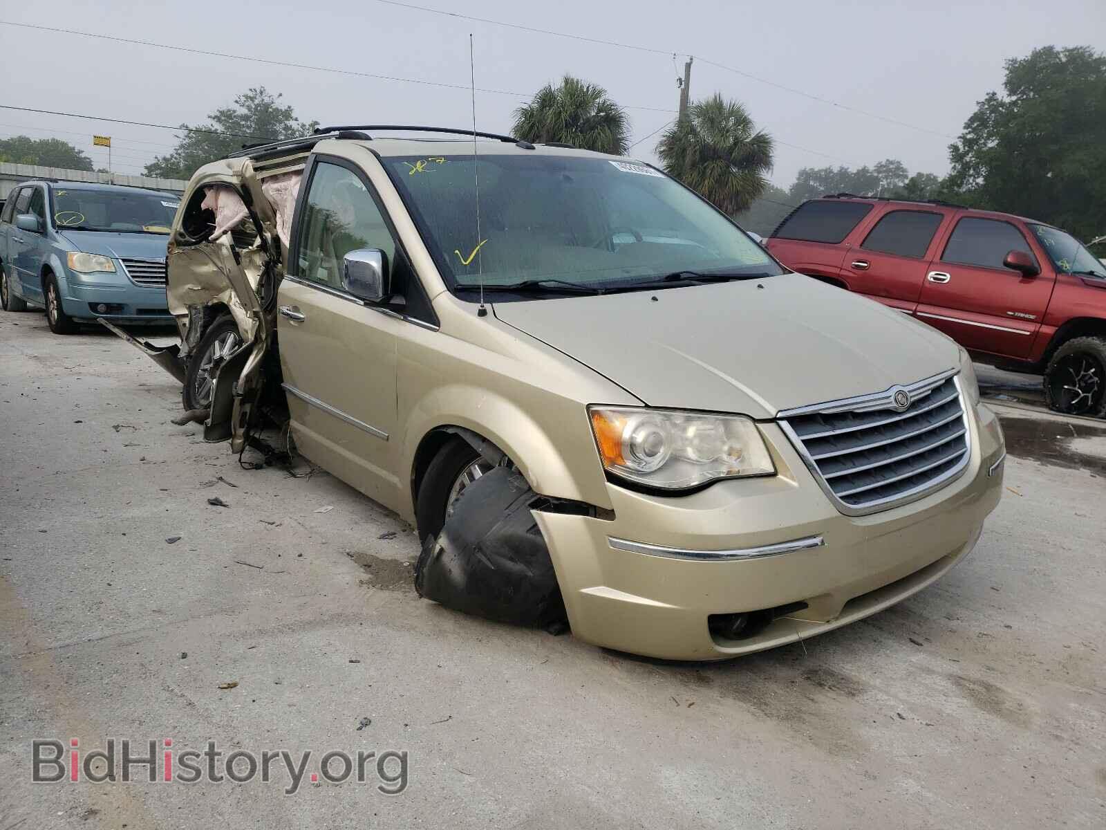 Фотография 2A4RR7DX6AR322446 - CHRYSLER MINIVAN 2010