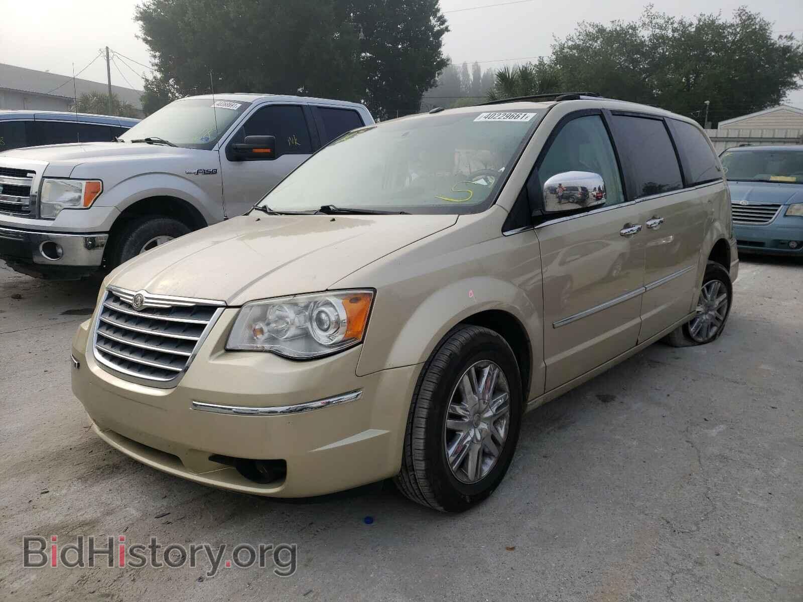 2010 CHRYSLER MINIVAN - VIN: 2A4RR7DX6AR322446 - Фото 2