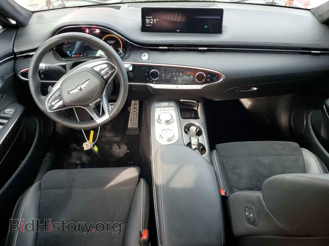 2022 GENESIS GV70 BASE - VIN: KMUMCDTC7NU016182 - Photo 8