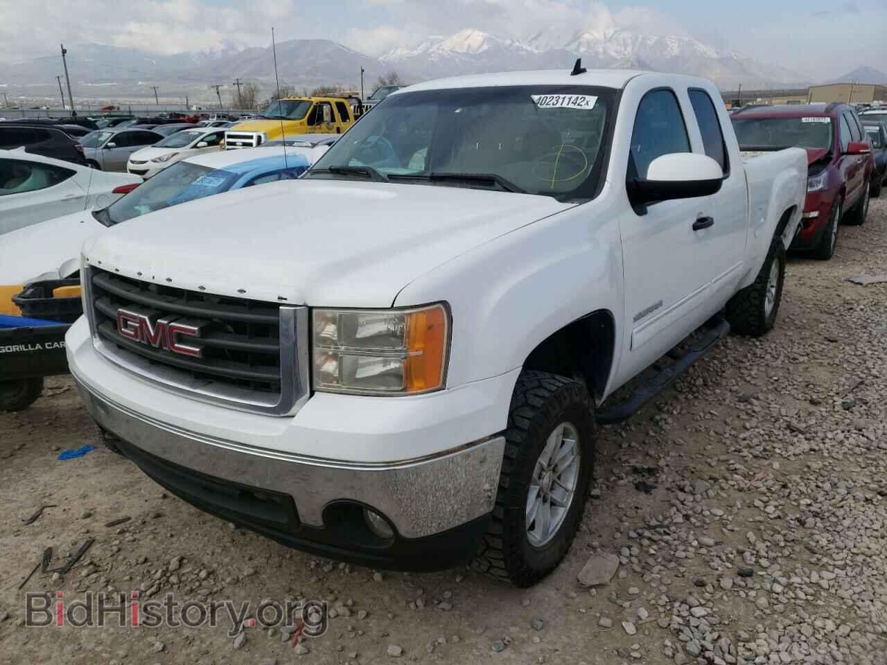 2008 GMC SIERRA - VIN: 2GTEK19J081253112 - Фото 2